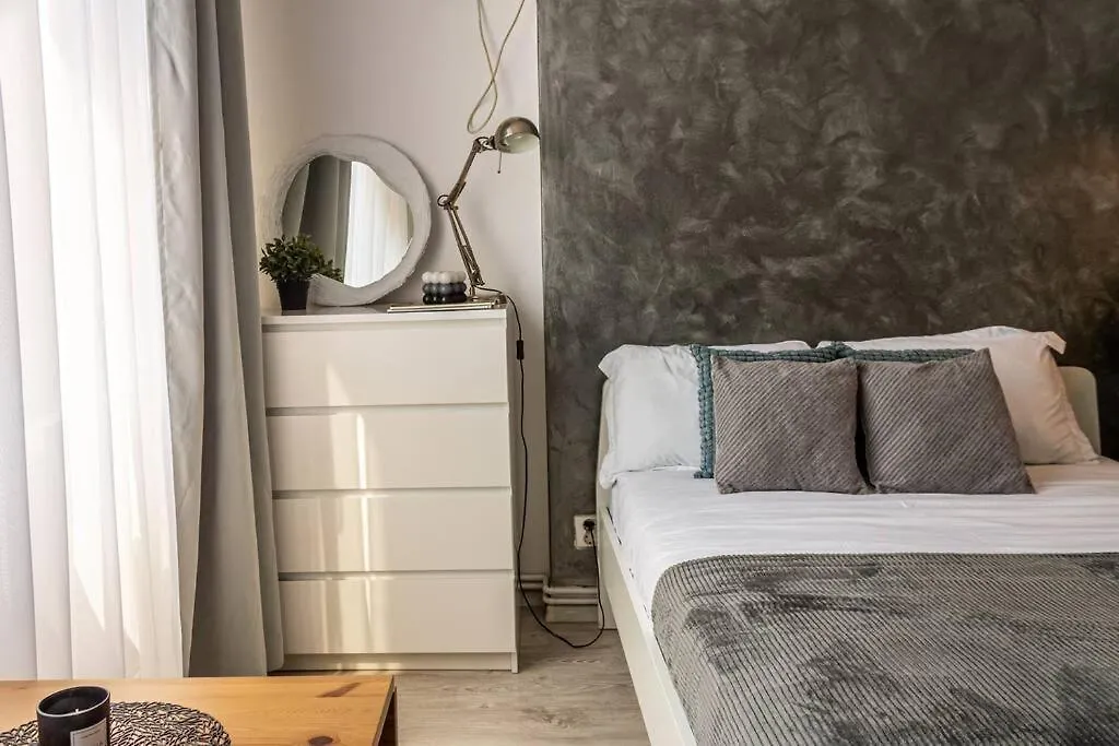 Cosy Nest M&N Condos Bucharest Apartment